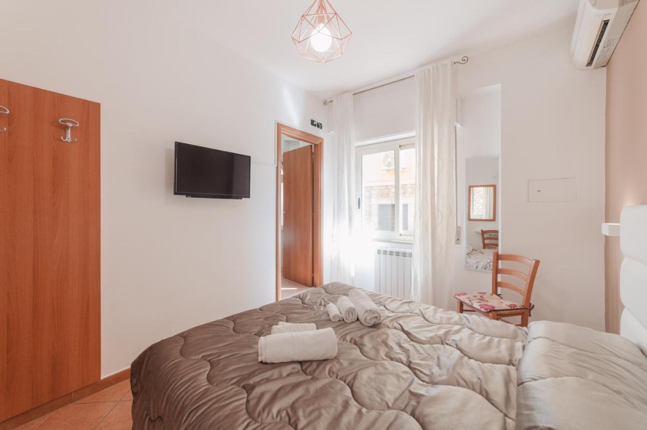 Fontana Vecchia Bed & Breakfast Таормина Екстериор снимка