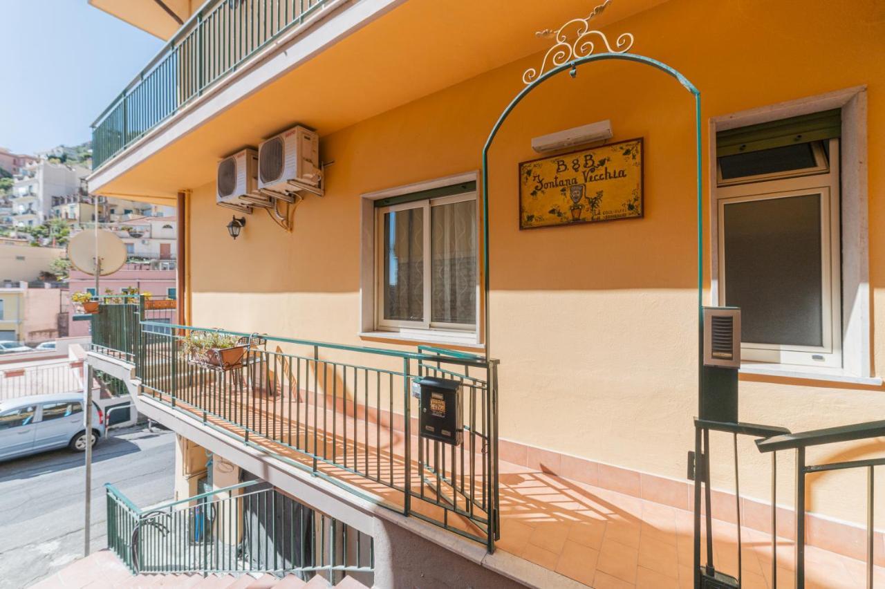 Fontana Vecchia Bed & Breakfast Таормина Екстериор снимка